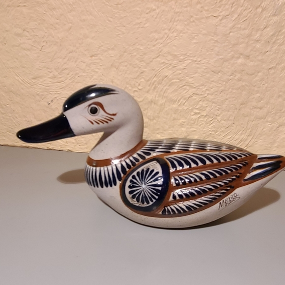 Mexican Tonala hand Painted Duck - Picture 3 of 6